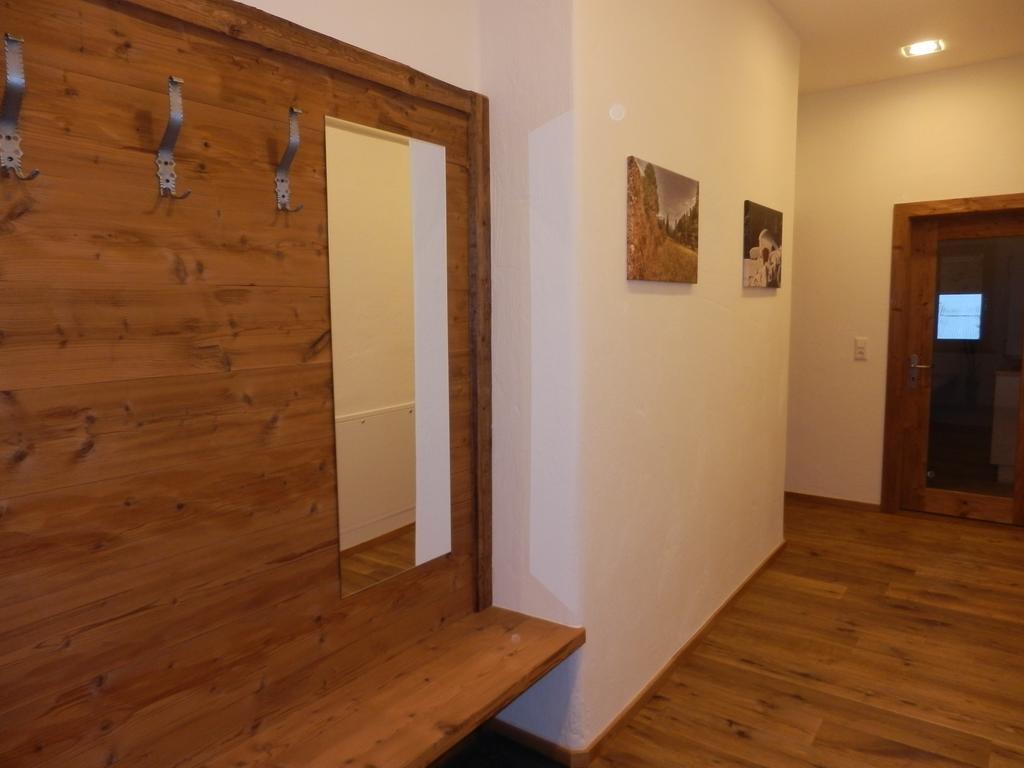 Ferienwohnung Haus Alpenflora Flirsch Exterior foto